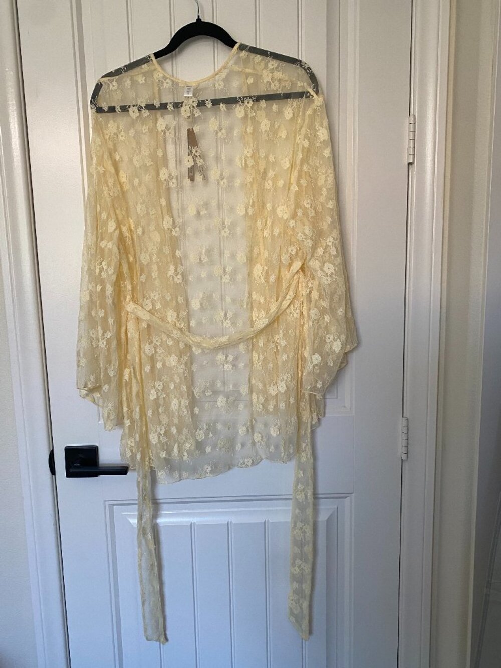 SKIMS NWT | Spring Intimates Robe in Butter Two Tone - Picture 5 of 12
